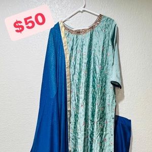 Never wear it, dress with plazo pants and scarf